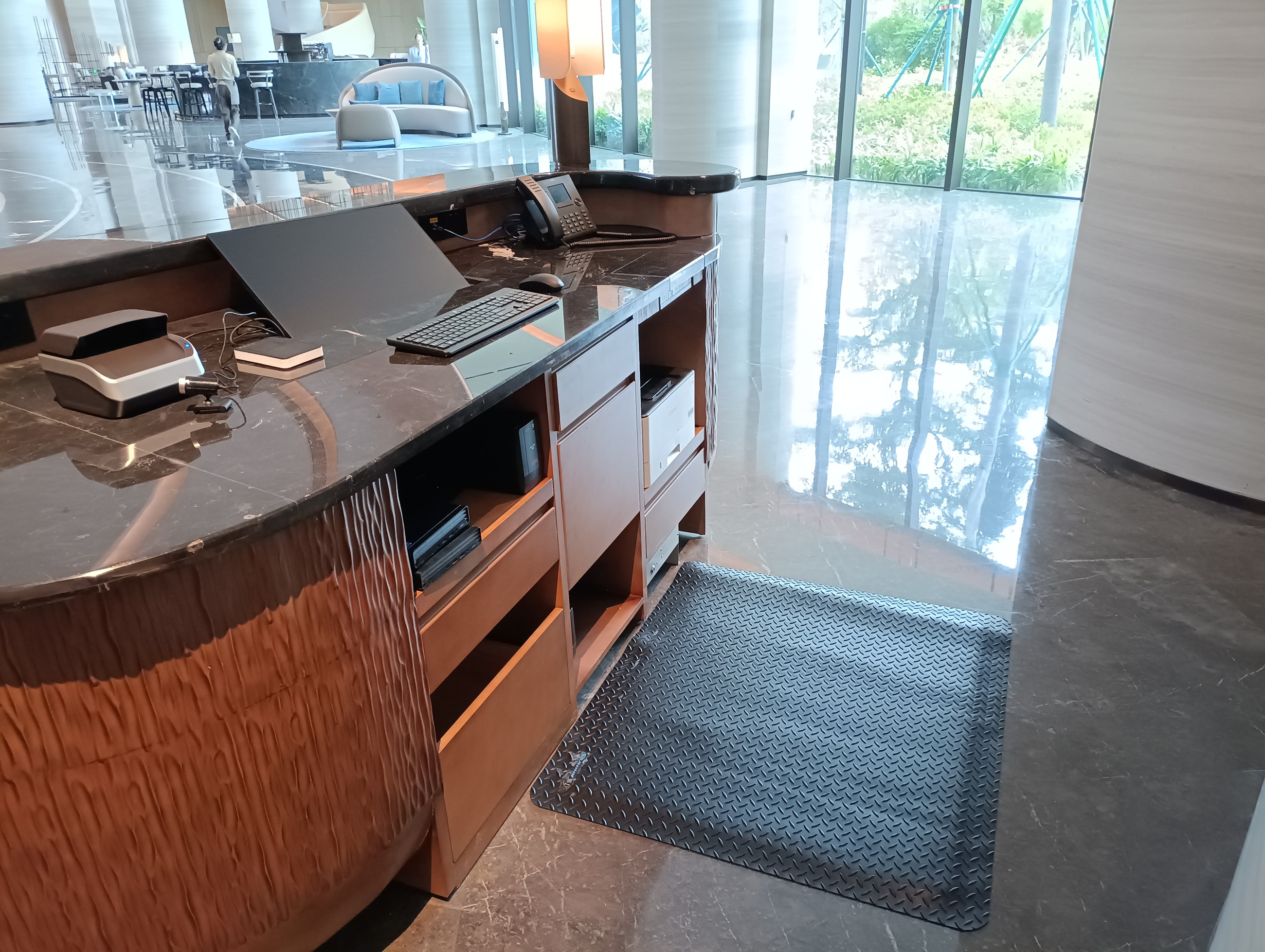 北海万豪度假酒店-员工站立工位