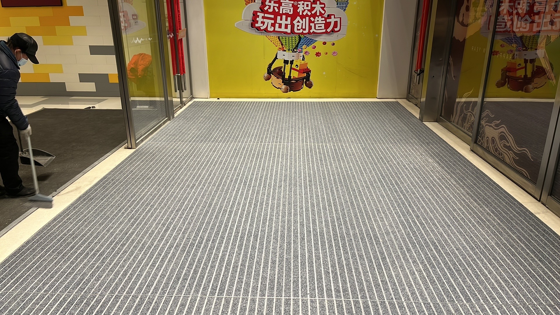合肥万象汇-大门外