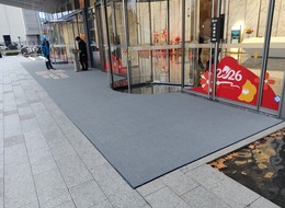 伍雅 · 刮沙除尘吸水地垫