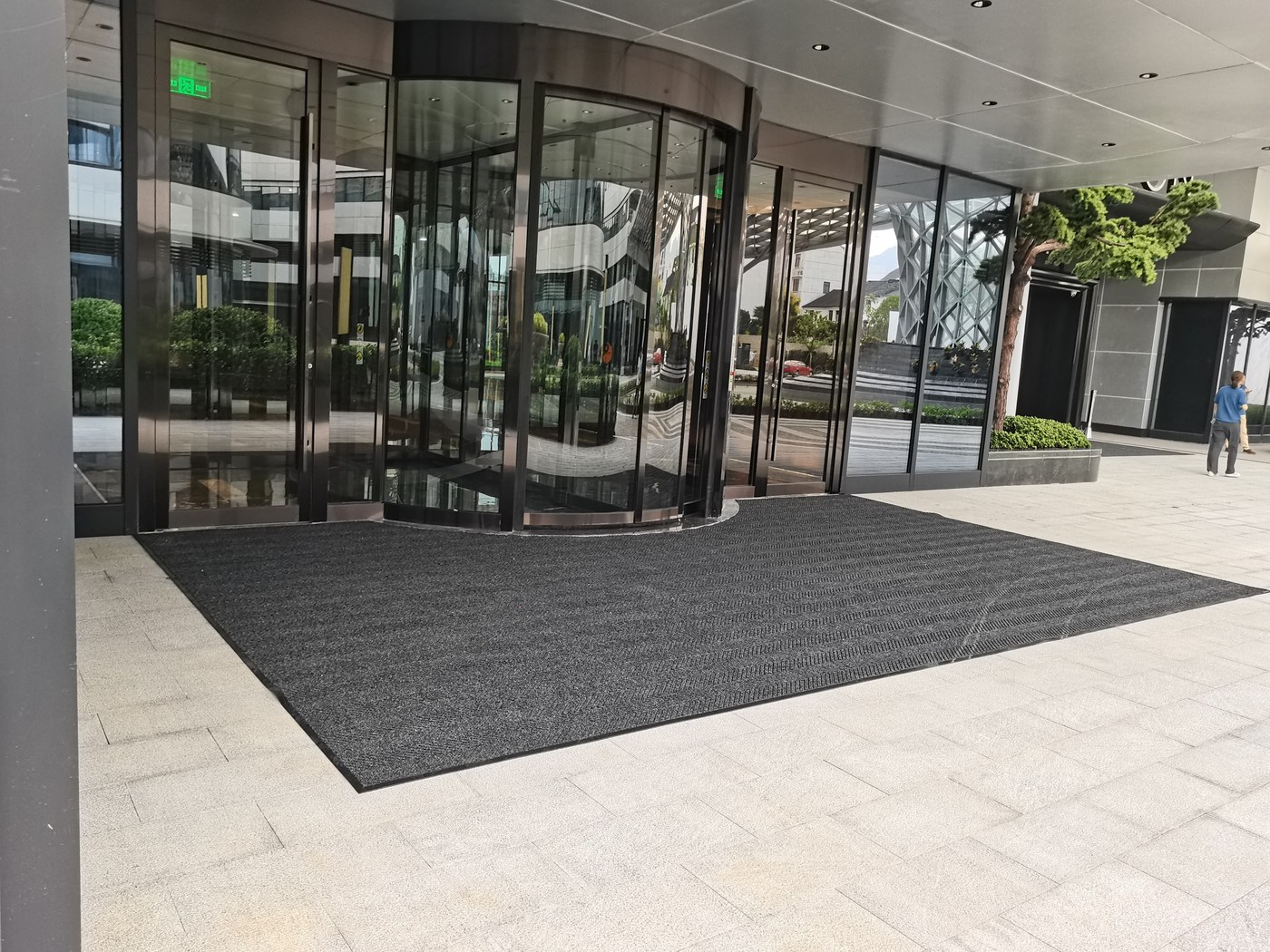 浦江喜来登酒店 · 入口铺设实景